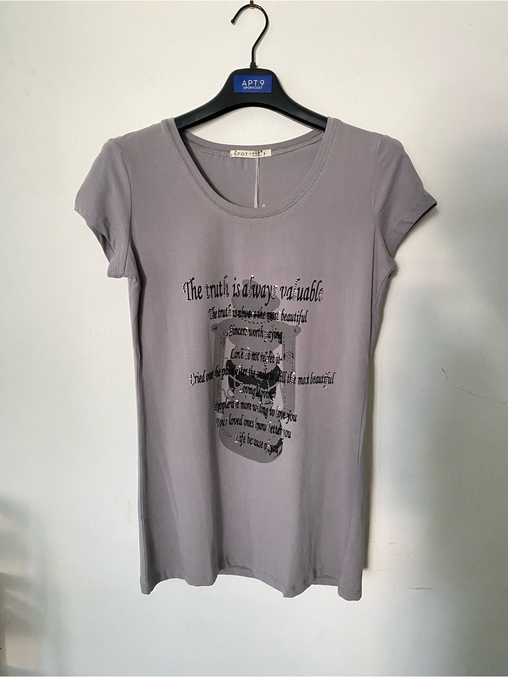 Apt. 9 Lavender Gray Short Sleeve Graphic Scoop Neck Tee